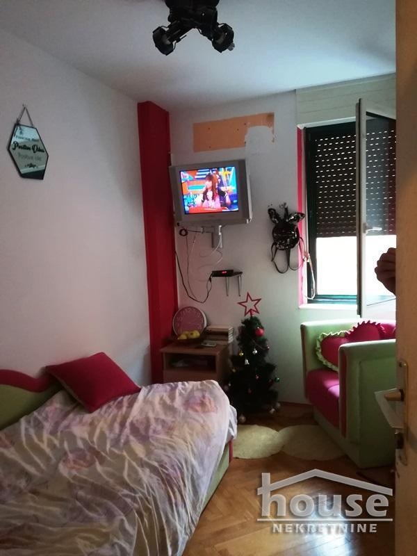 Stan,NOVI SAD,BULEVAR 76m2,164800€ , ID: 1048496 11