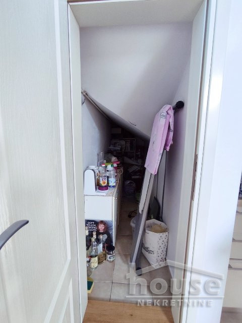 Stan,NOVI SAD,BULEVAR 80m2,190550€ , ID: 1057082 16