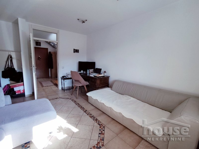 Stan,NOVI SAD,BULEVAR 80m2,190550€ , ID: 1057082 3