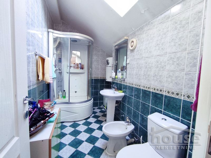 Stan,NOVI SAD,BULEVAR 80m2,190550€ , ID: 1057082 25