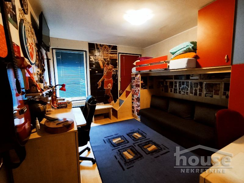 Stan,NOVI SAD,BULEVAR 86m2,339900€ , ID: 1056203 13
