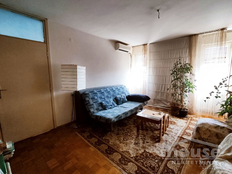 Stan,NOVI SAD,BULEVAR 94m2,213000€ , ID: 1056172 13