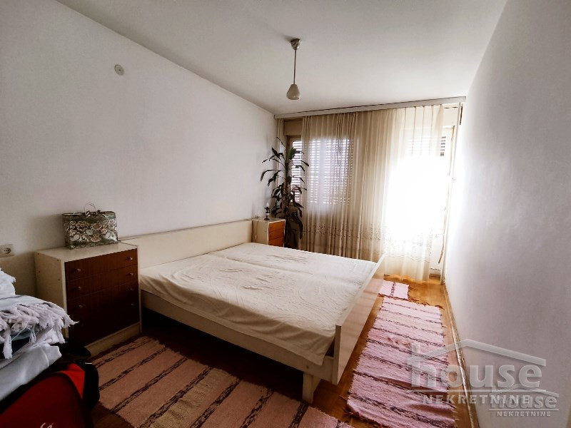 Stan,NOVI SAD,BULEVAR 94m2,213000€ , ID: 1056172 14