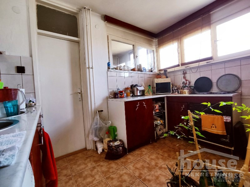 Stan,NOVI SAD,BULEVAR 94m2,213000€ , ID: 1056172 18