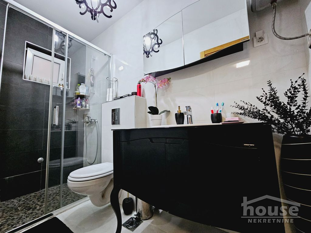 Stan,NOVI SAD,GRBAVICA 124m2,249000€ , ID: 1057018 9