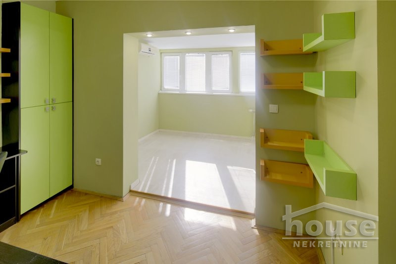 Stan,NOVI SAD,CENTAR 119m2,216300€ , ID: 1057131 18