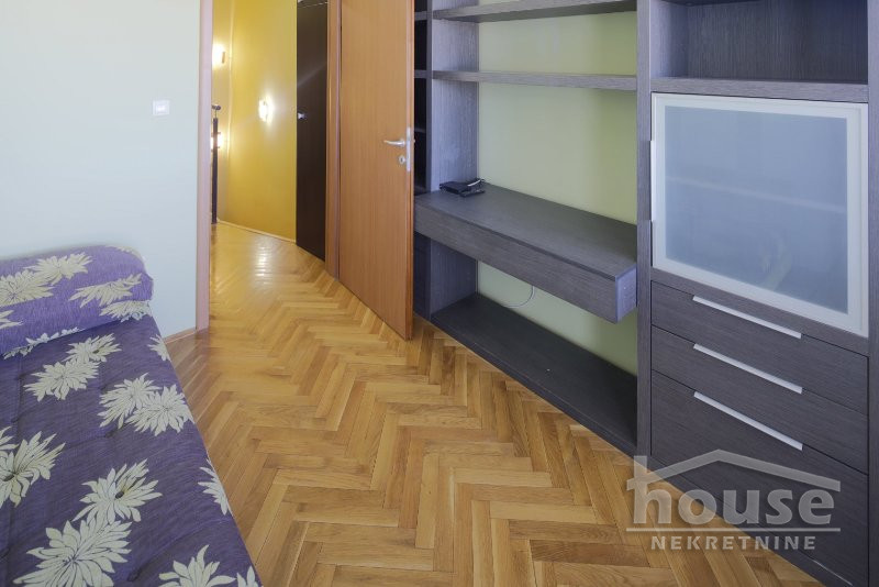 Stan,NOVI SAD,CENTAR 119m2,216300€ , ID: 1057131 16