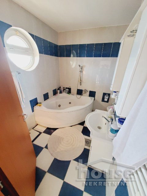 Stan,NOVI SAD,CENTAR 148m2,251500€ , ID: 1056048 13