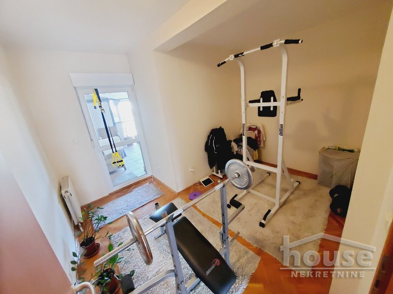 Stan,NOVI SAD,CENTAR 148m2,251500€ , ID: 1056048 19