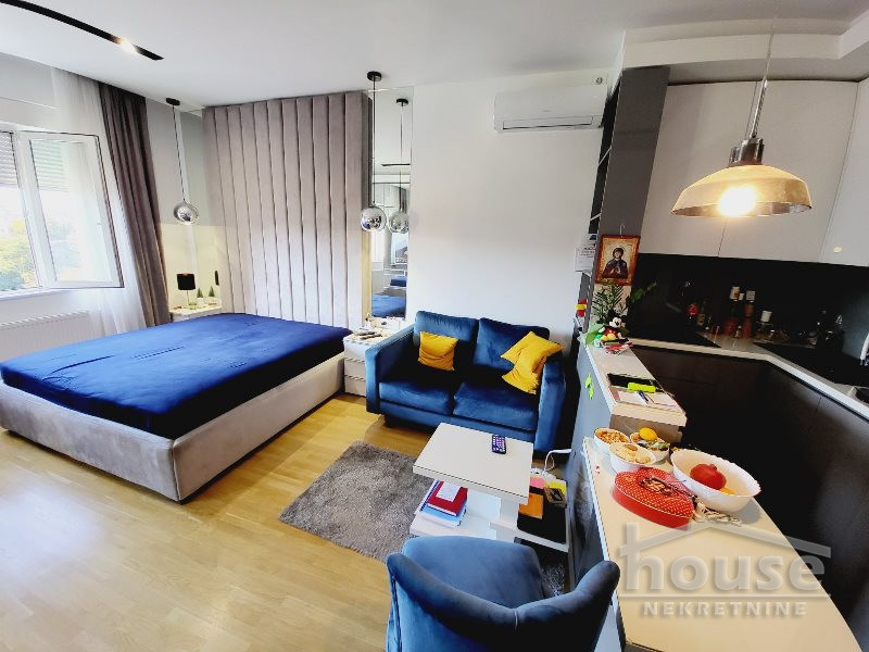 Stan,NOVI SAD,CENTAR 29m2,123600€ , ID: 1057283 2