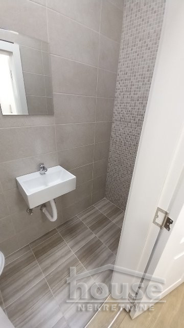 Stan,NOVI SAD,CENTAR 57m2,152440€ , ID: 1058363 8