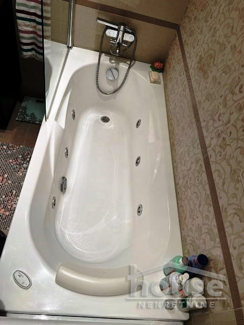 Stan,NOVI SAD,CENTAR 67m2,226600€ , ID: 1056919 20