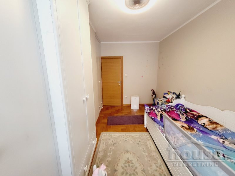 Stan,NOVI SAD,CENTAR 70m2,185400€ , ID: 1057876 16