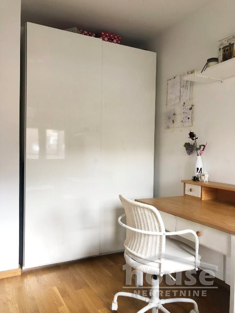 Stan,NOVI SAD,CENTAR 70m2,180250€ , ID: 1058536 8