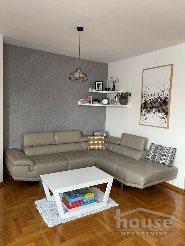 Stan,NOVI SAD,CENTAR 80m2,204970€ , ID: 1058718 2