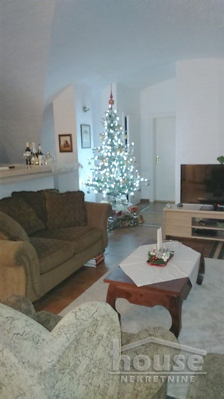 Stan,NOVI SAD,GRBAVICA 195m2,257500€ , ID: 1058673 9