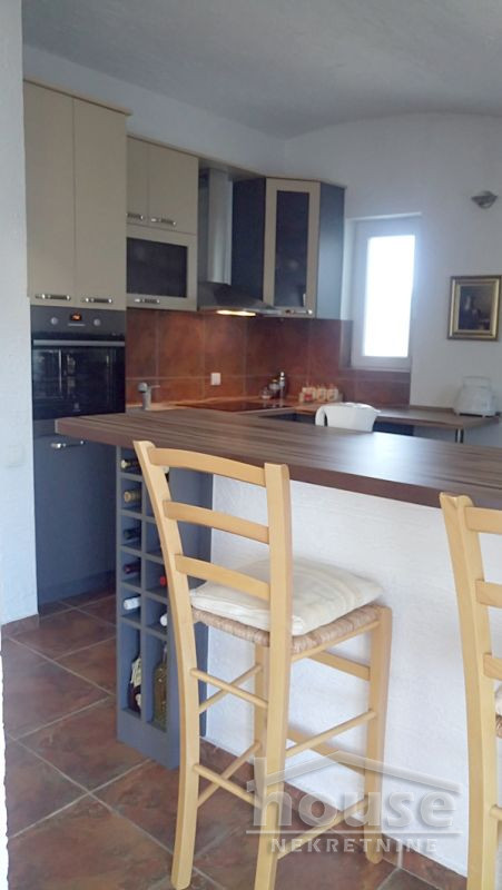 Stan,NOVI SAD,GRBAVICA 195m2,257500€ , ID: 1058673 14