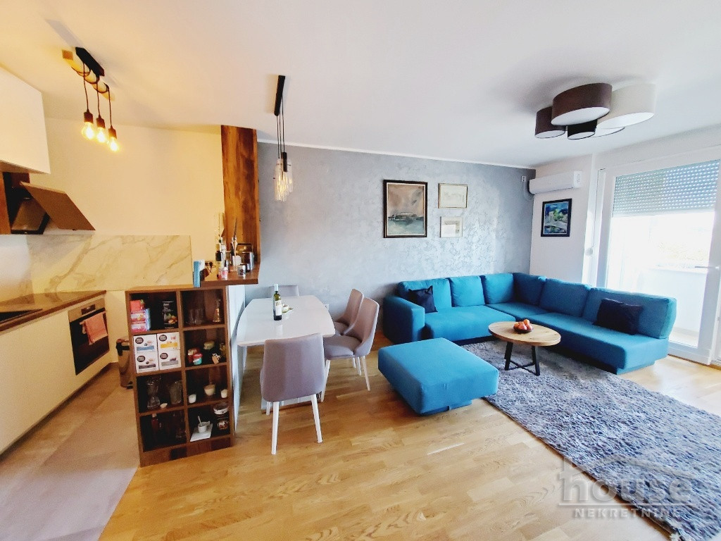 Stan,NOVI SAD,SAJAM 64m2,180250€ , ID: 1058516 4