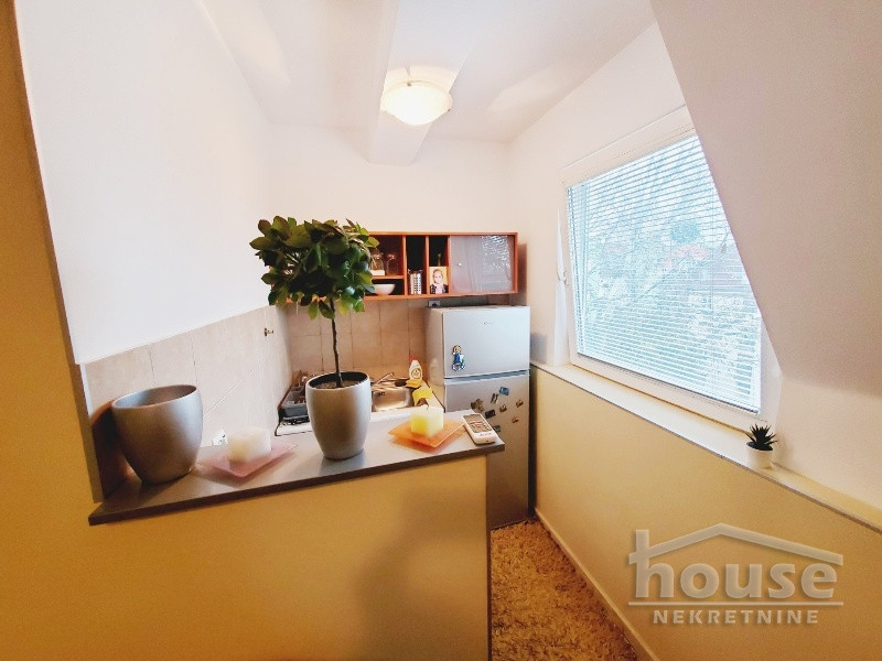 Stan,NOVI SAD,SAJAM 80m2,206000€ , ID: 1052394 8