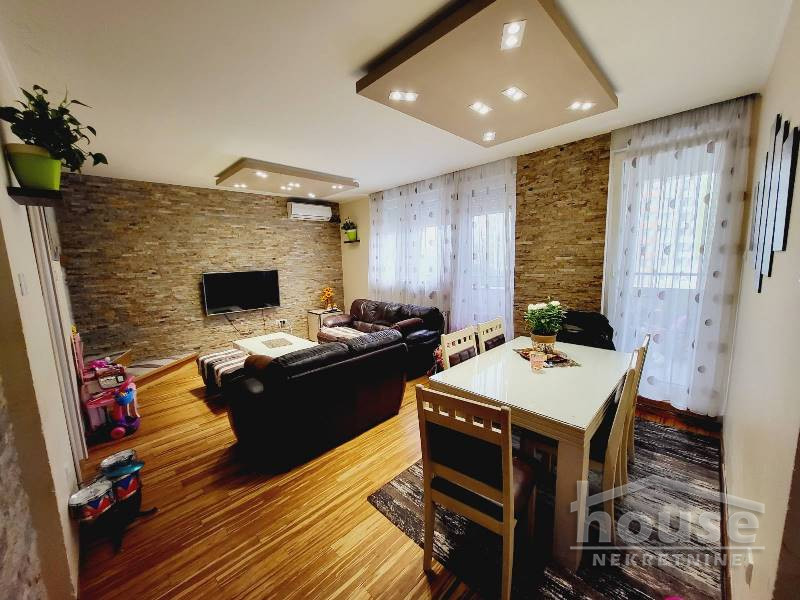 Stan,NOVI SAD,CENTAR 105m2,257500€ , ID: 1057051 1