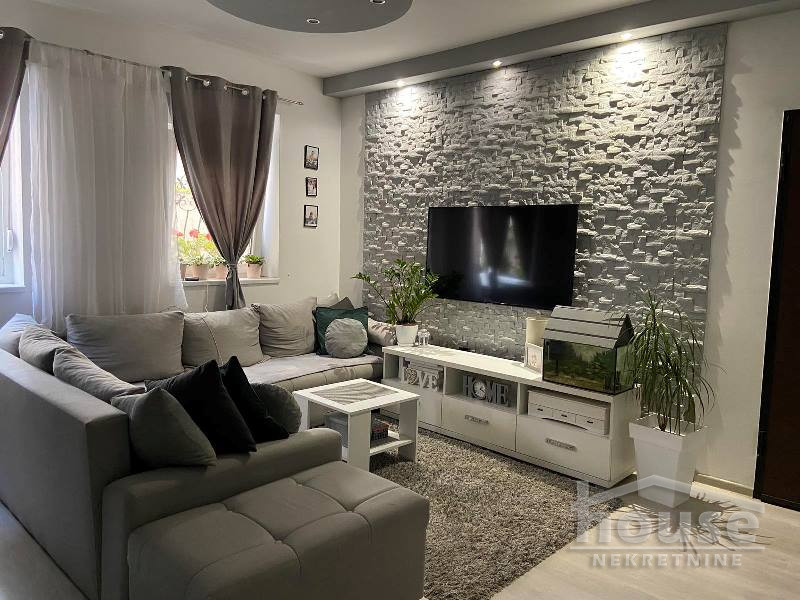 Stan,NOVI SAD,CENTAR 157m2,185400€ , ID: 1057294 5