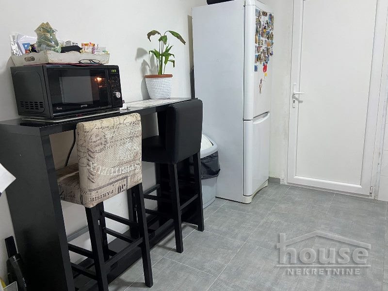 Stan,NOVI SAD,CENTAR 157m2,185400€ , ID: 1057294 15