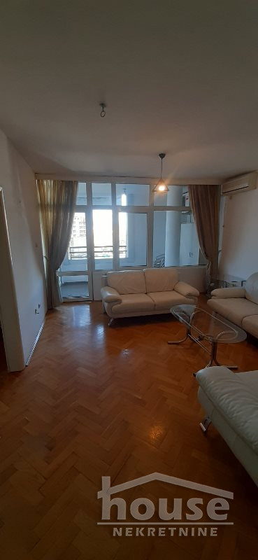Stanovi,NOVI SAD,BULEVAR 49m2,400€ , ID: 9115022 6