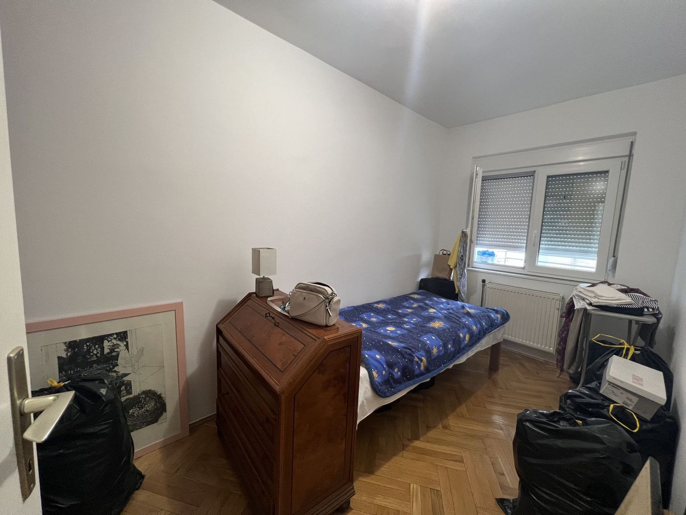 Odmah useljiv   savršen dvosoban stan   062 792 583 3