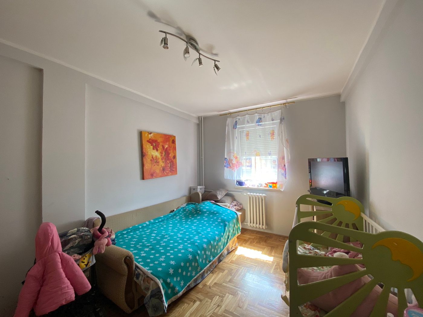 Blizina centra   odličan raspored   062 792 583 3