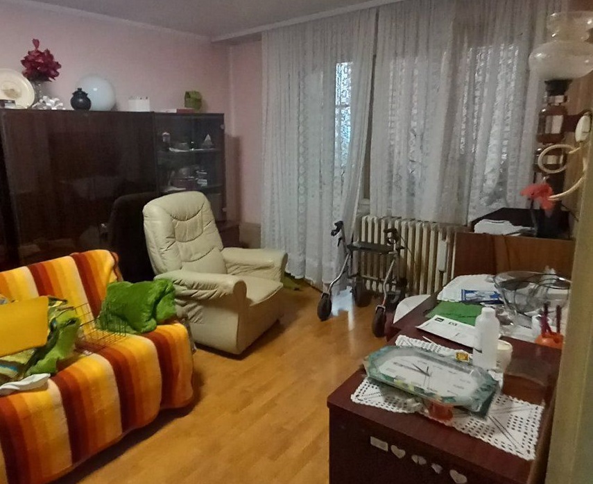 Idealan raspored   odličan dvosoban stan   062 792 583 2