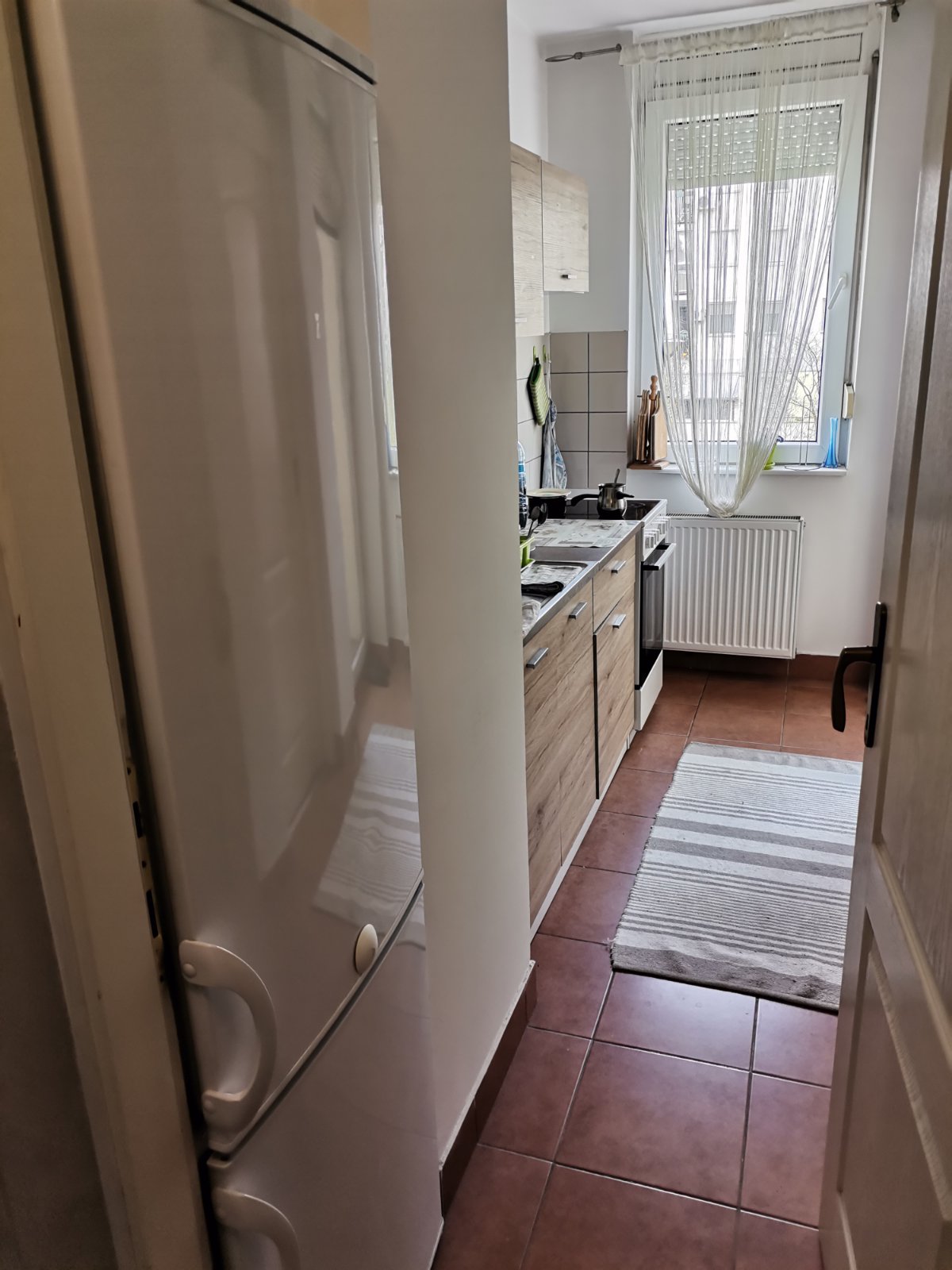 Novi Sad Novo Naselje prvi sprat kompletno namesten 3