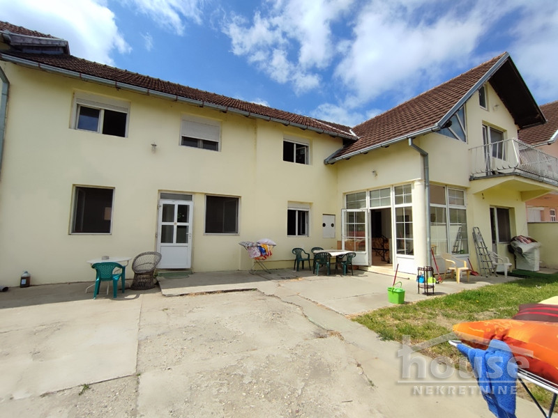 Kuca,NOVI SAD,DONJE SAJLOVO394m2,1030000€ , ID: 3045721 3