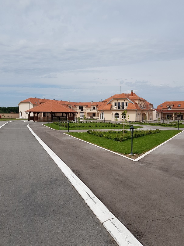 Prodaja doma za stare Surcin Progar 2