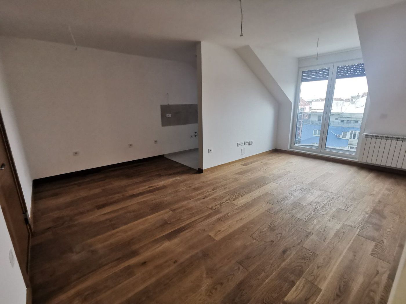 Nov   odmah useljiv   cena sa PDV om   062 792 583 2