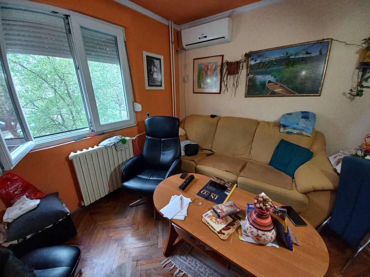 Futoški put   savršen dvoiposoban stan   062 792 583 4