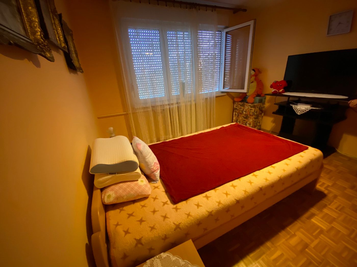 Komforan dvosoban stan može biti 2 5   062 792 583 3