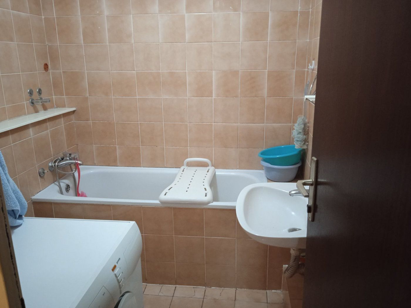 Odličan komforan dvosoban stan   fasadna cigla   062 792 583 5