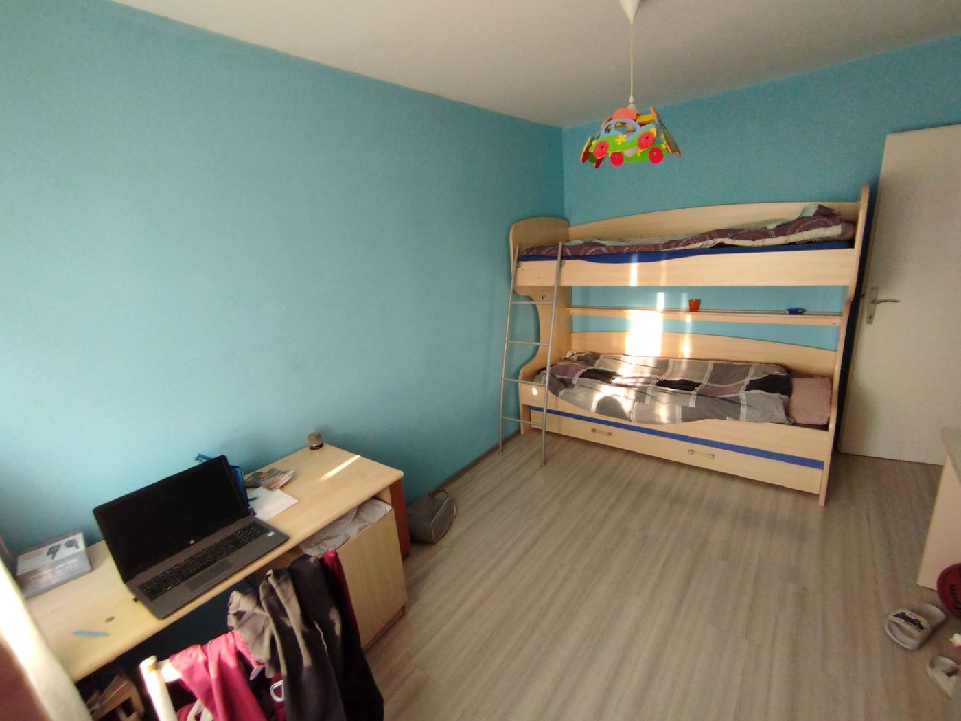 Odličan dvoiposoban stan   povoljno   062 792 583 3