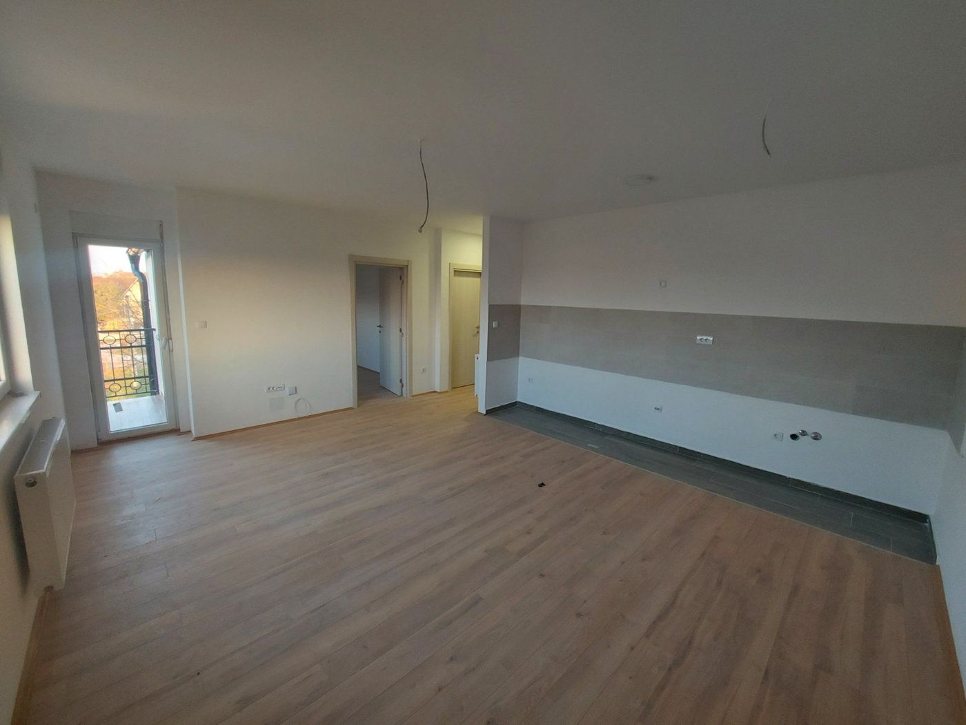 Hitna prodaja  Branka Ćopića    42m2   062 792 583 2