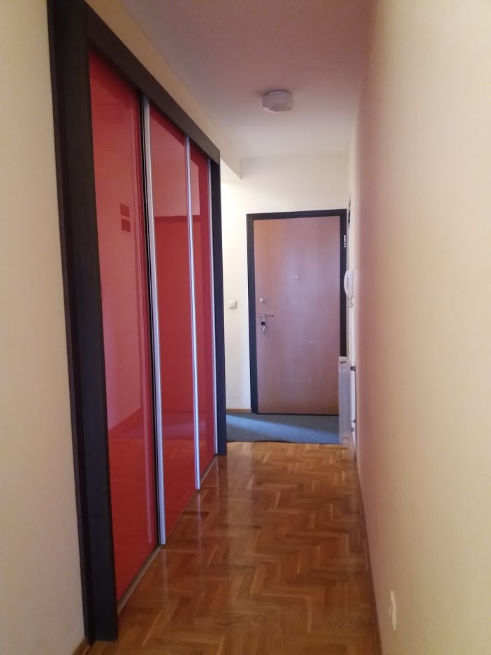 Izdavanje trosobnog stana  67m2  Vojvode Stepe  Voždovac 2