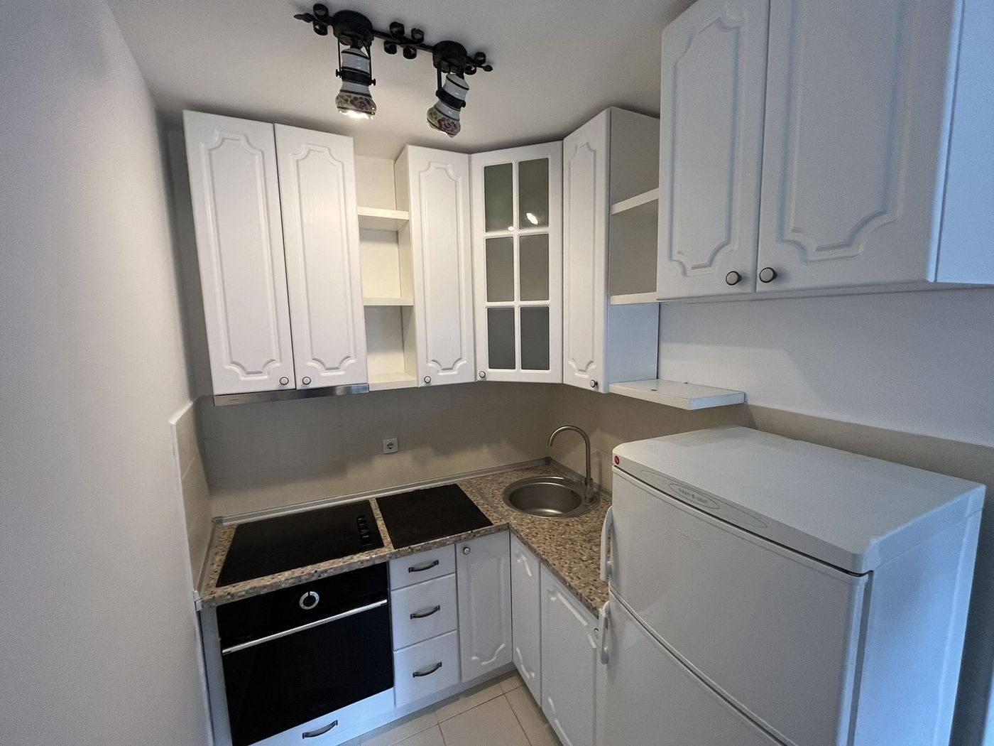 Namešten   odličan jednoiposoban stan na trgiću   062 792 583 3