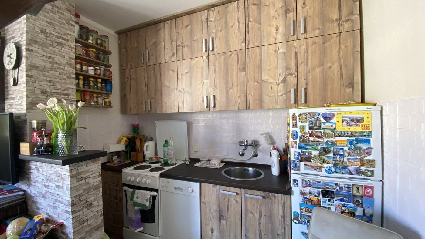 Uknjižen  bez ikakvih ulaganja   Budućnost   062 792 583 2