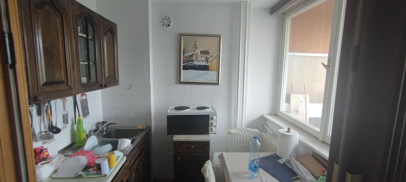 Odličan jednosoban stan   kod Limanske pijace   062 792 583 3