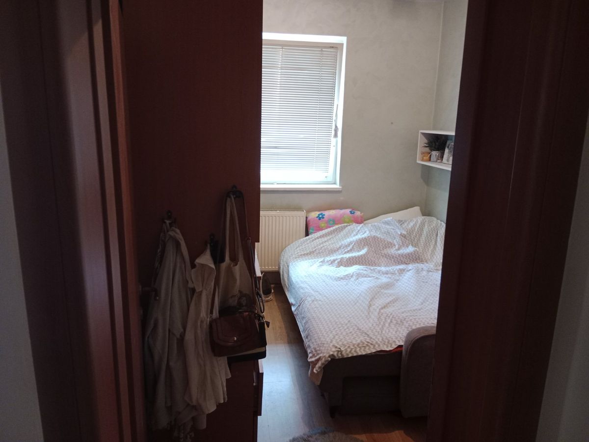 Blok Milana Tepića   uknjižen jednoiposoban stan   062 792 583 3