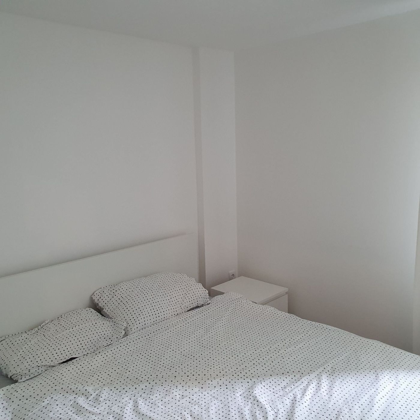 Kompletno renoviran  uknjižen komforan trosoban stan   062 792 583 4