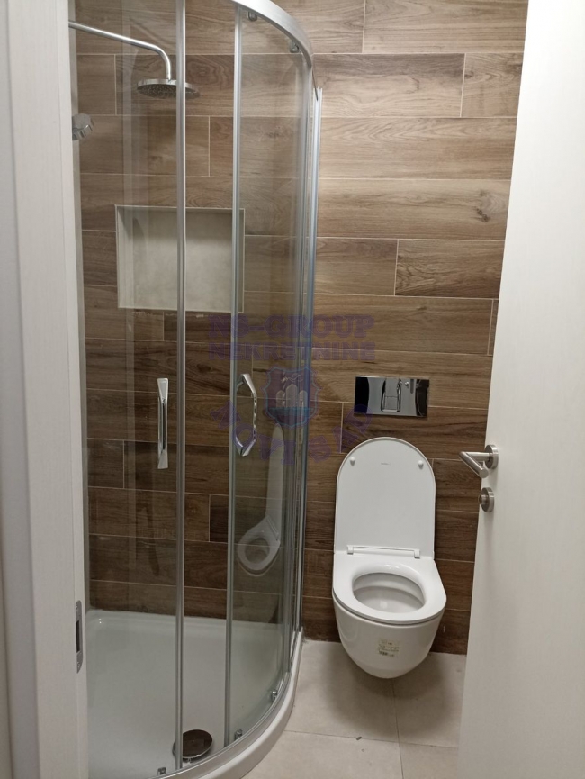 Lux uknjižena zgrada   cena sa PDV om   2 parking mesta   062 792 583 4