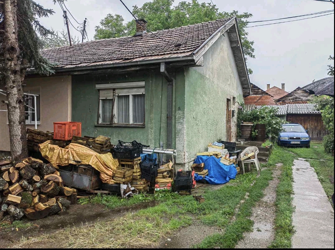 Dvosoban stan na prodaju  Ljutomira Đorđevića  19 500   51m² 3