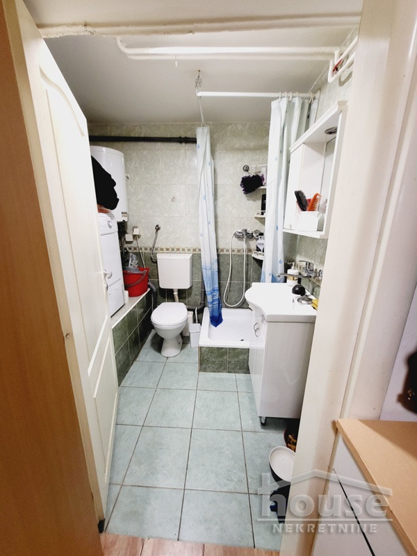 Stan,NOVI SAD,BULEVAR 30m2,50470€ , ID: 1053938 9