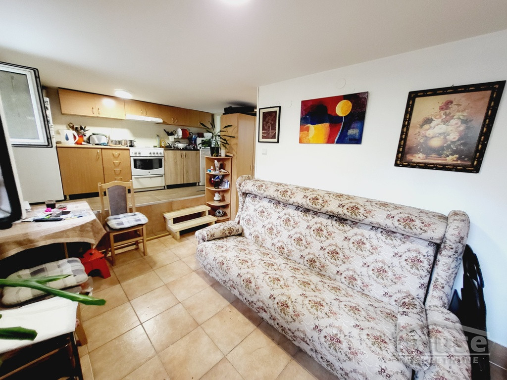 Stan,NOVI SAD,BULEVAR 30m2,50470€ , ID: 1053938 5