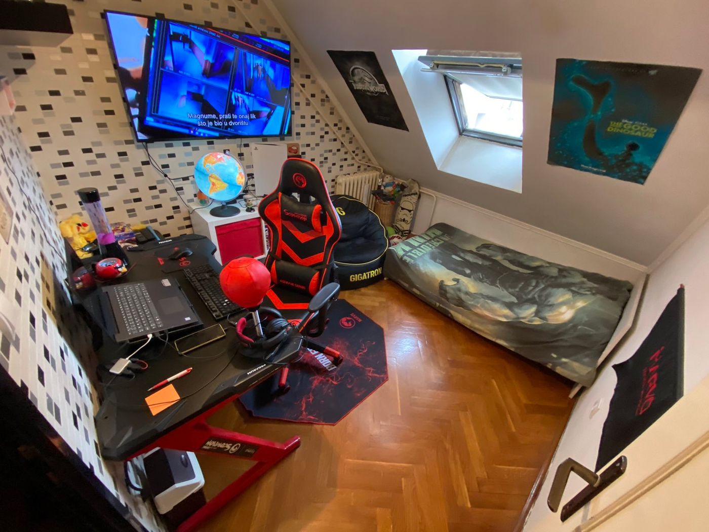 Laze Kostića   idealno za studente    062 792 583 2